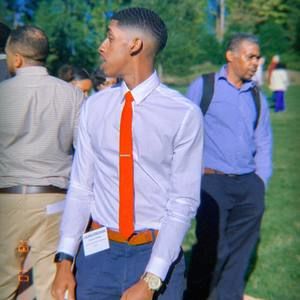 Meet your Posher, Aaron